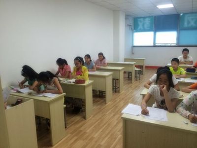 【鳳凰教育團(tuán)購(gòu)】_鳳凰教育單人心理咨詢課_百度糯米